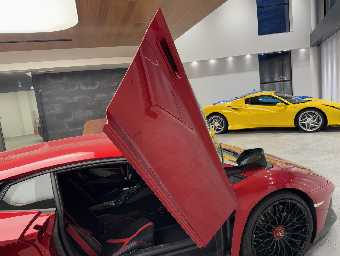 LAMBORGHINI AVENTADOR 2016 Image 23