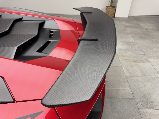LAMBORGHINI AVENTADOR 2016 Image 42