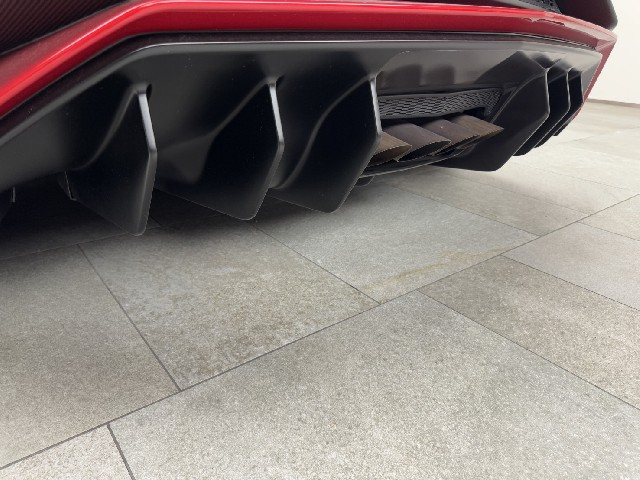 LAMBORGHINI AVENTADOR 2016 Image 45