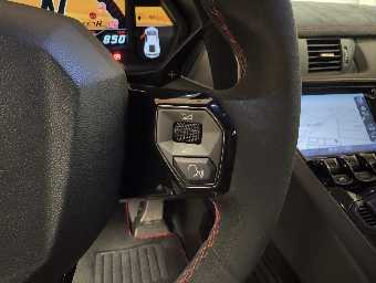 LAMBORGHINI AVENTADOR 2016 Image 45