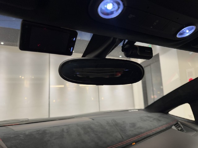 LAMBORGHINI AVENTADOR 2016 Image 60