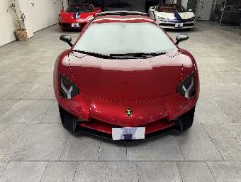 LAMBORGHINI AVENTADOR 2016 Image 10