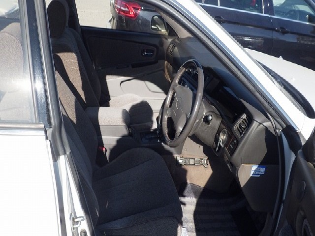 TOYOTA MARK II 1998 Image 21