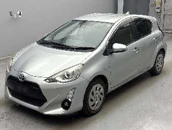 TOYOTA AQUA 2017 Image 1