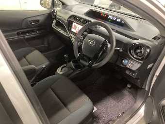 TOYOTA AQUA 2017 Image 7