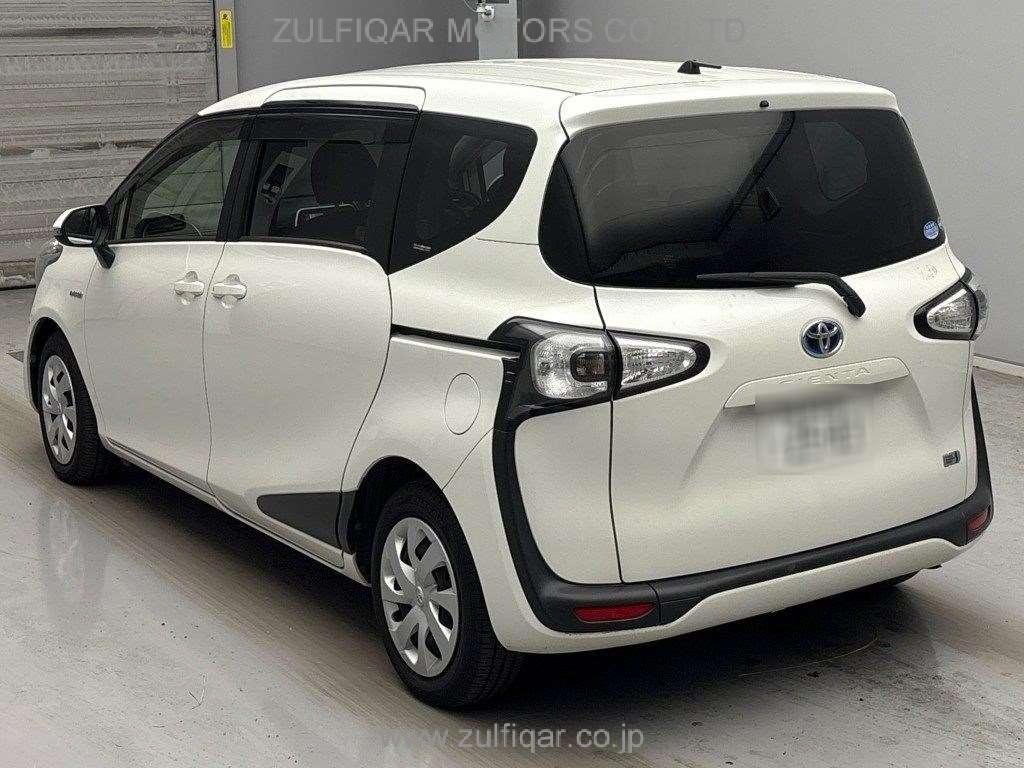 TOYOTA SIENTA 2017 Image 4