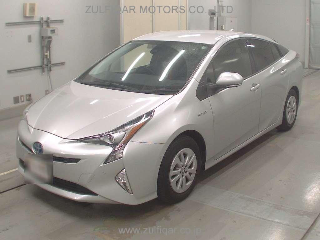 TOYOTA PRIUS 2018 Image 1