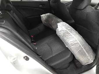 TOYOTA PRIUS 2018 Image 10