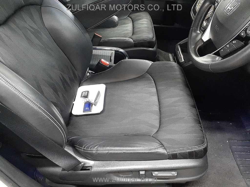 HONDA ODYSSEY HYBRID 2017 Image 8