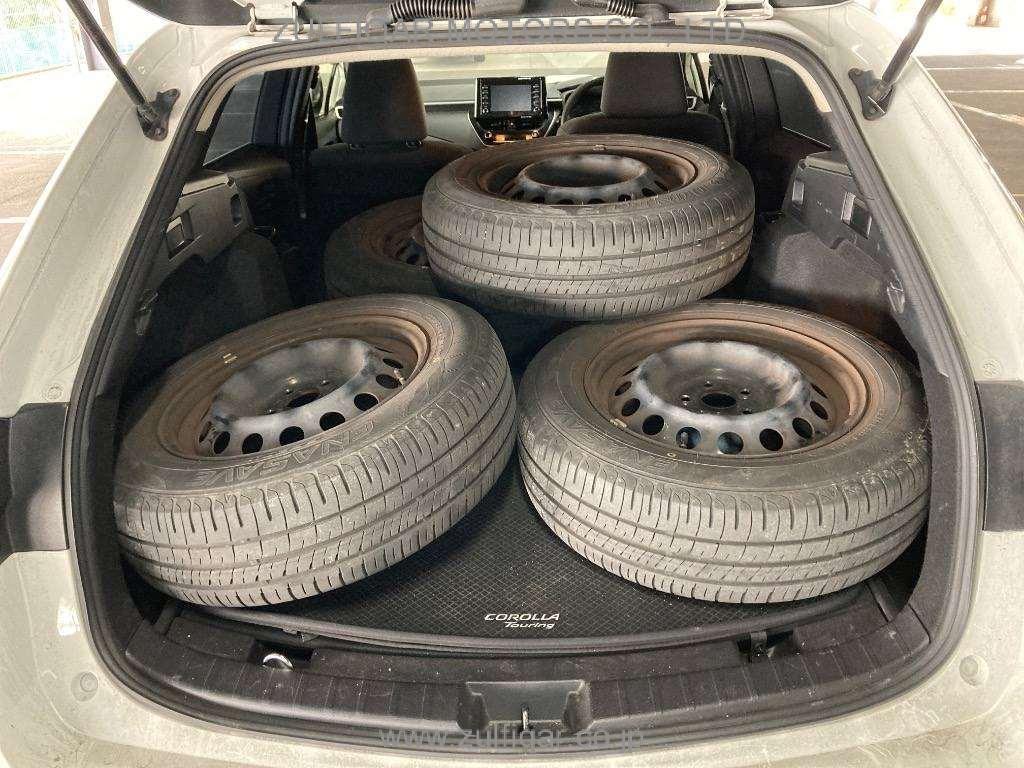 TOYOTA COROLLA TOURING 2021 Image 8