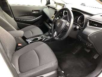 TOYOTA COROLLA TOURING 2020 Image 5