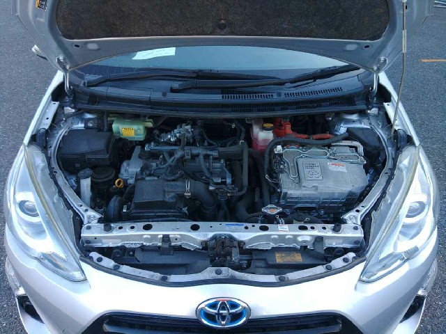 TOYOTA AQUA 2015 Image 34