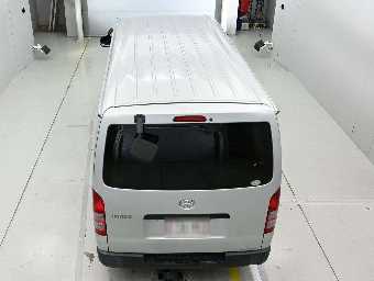 TOYOTA HIACE 2016 Image 8