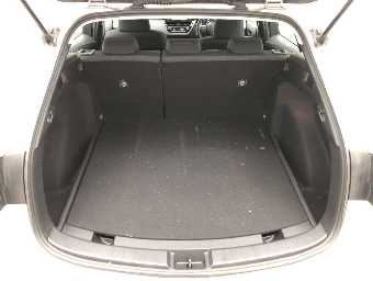 TOYOTA COROLLA TOURING 2021 Image 9