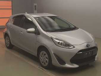 TOYOTA AQUA 2019 Image 3