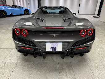 FERRARI F8 SPIDER 2021 Image 13