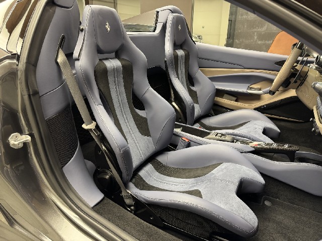 FERRARI F8 SPIDER 2021 Image 28