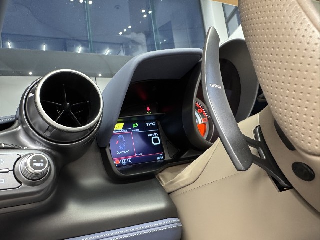 FERRARI F8 SPIDER 2021 Image 56