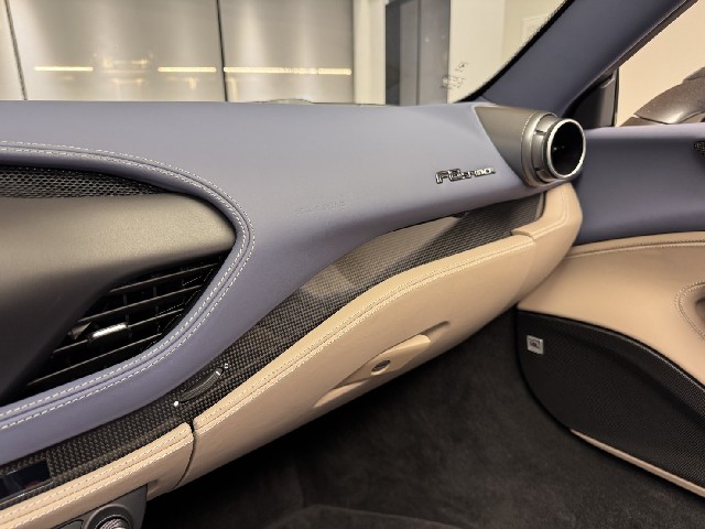 FERRARI F8 SPIDER 2021 Image 63