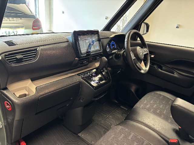 MITSUBISHI DELICA MINI 2023 Image 28