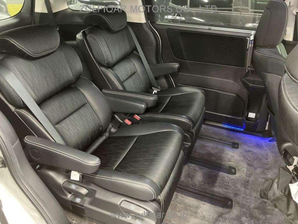 HONDA ODYSSEY HYBRID 2016 Image 8