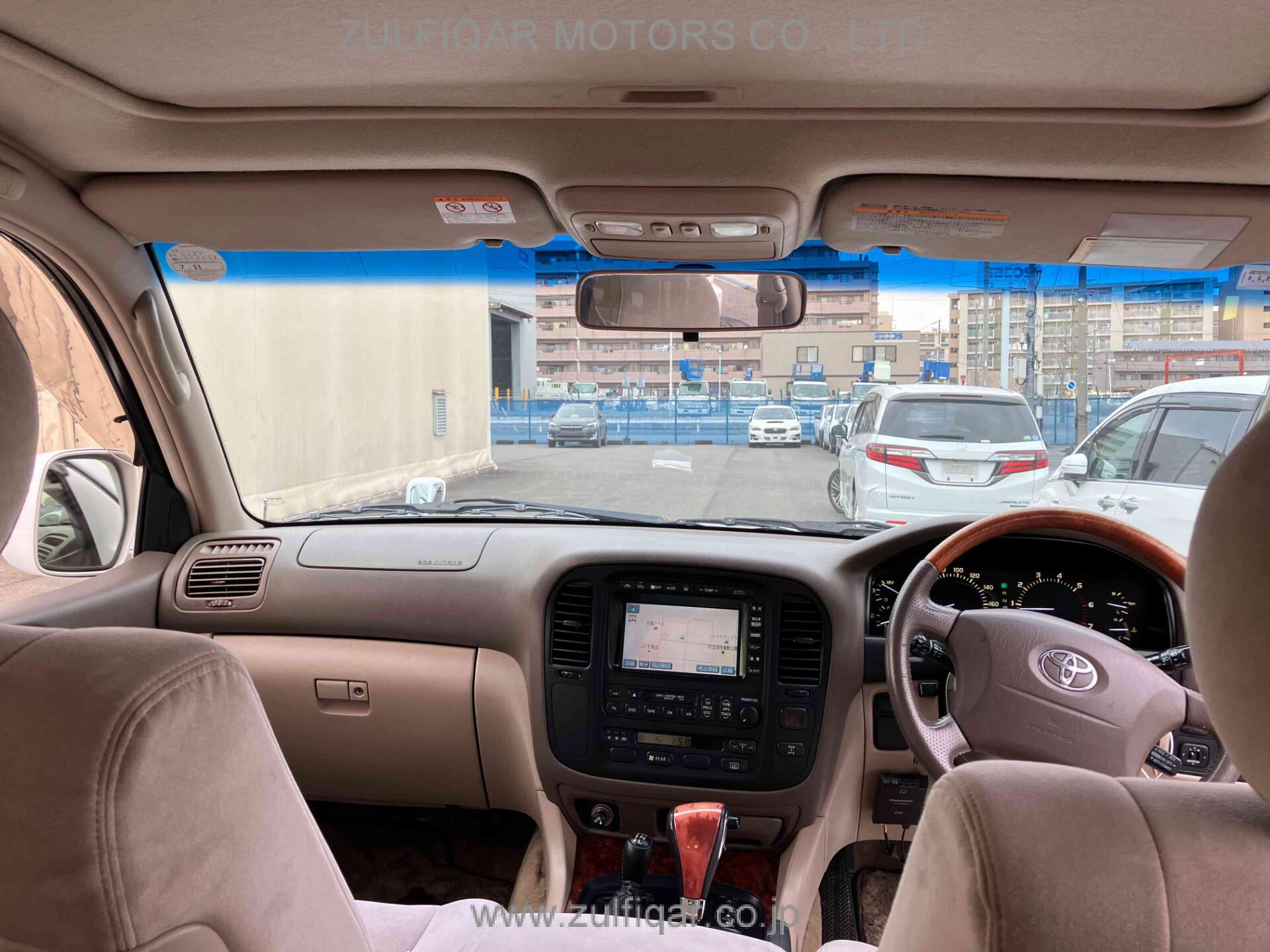 TOYOTA LAND CRUISER 100 2001 Image 12