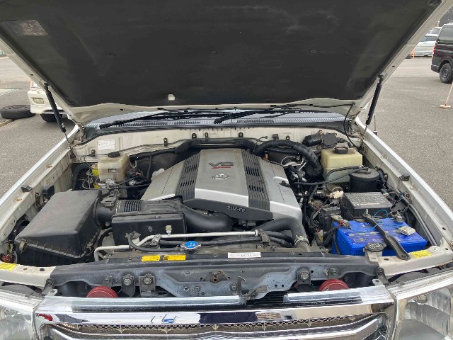 TOYOTA LAND CRUISER 100 2001 Image 24