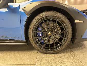 LAMBORGHINI HURACAN 2024 Image 20