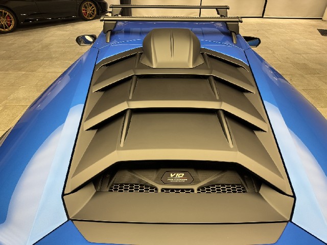 LAMBORGHINI HURACAN 2024 Image 37