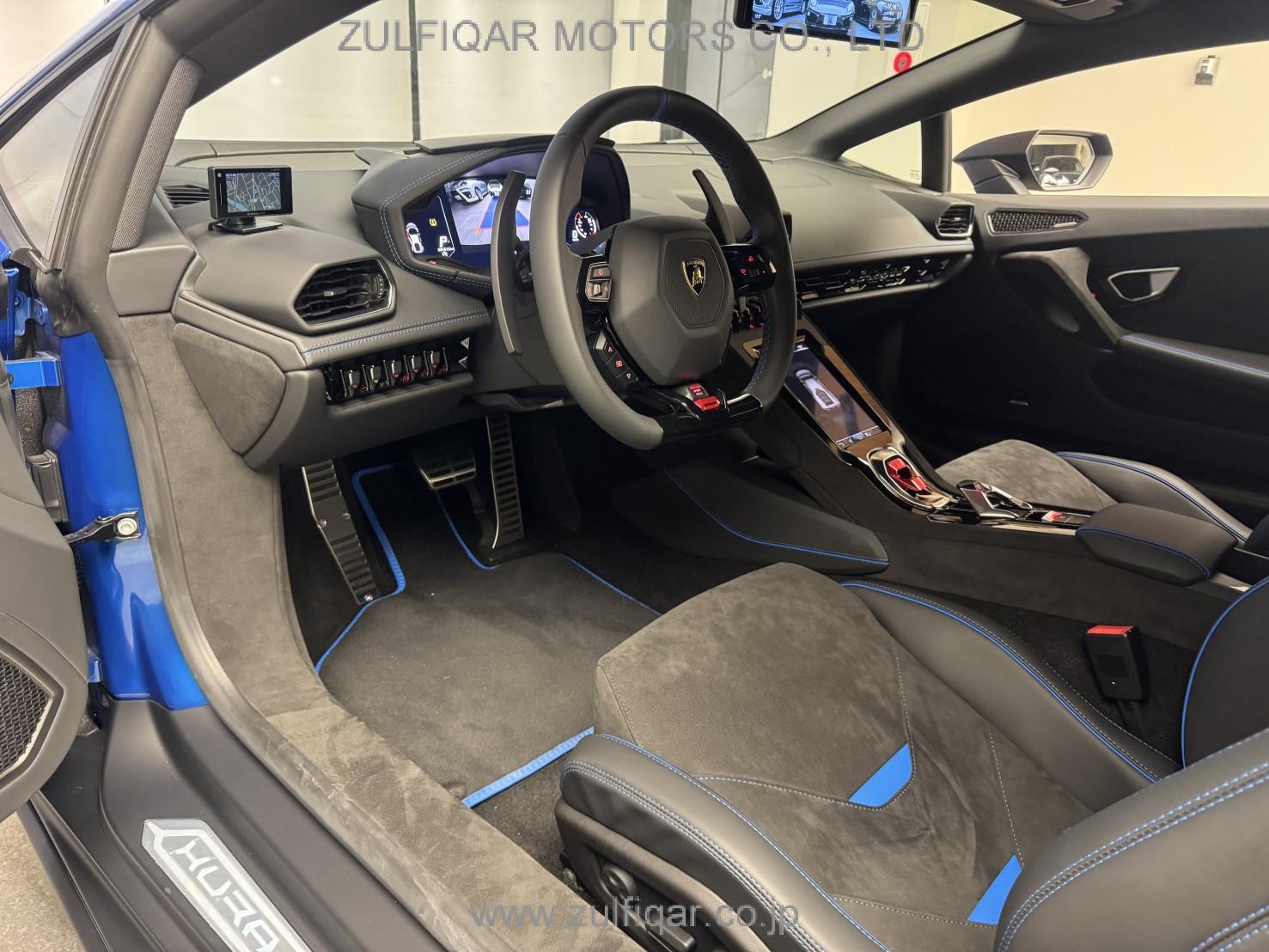 LAMBORGHINI HURACAN 2024 Image 9