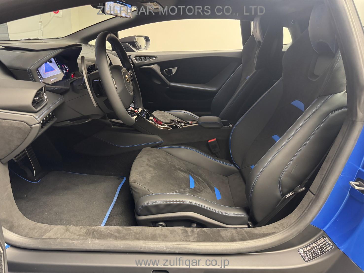 LAMBORGHINI HURACAN 2024 Image 10