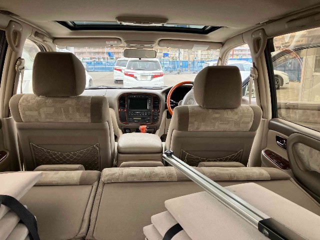 TOYOTA LAND CRUISER 100 2000 Image 25