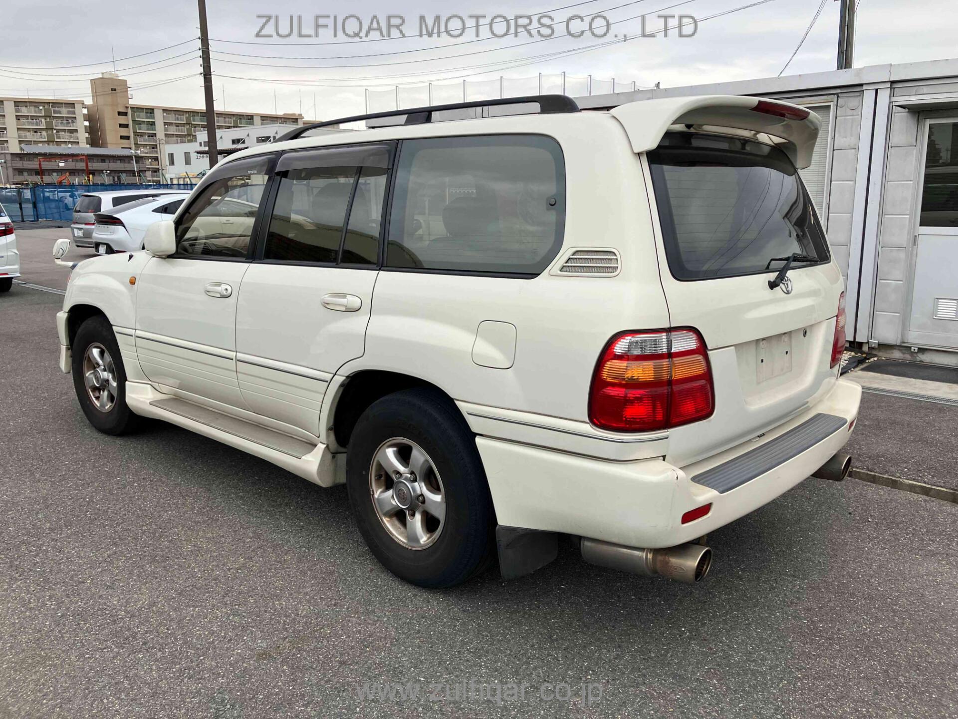 TOYOTA LAND CRUISER 100 2000 Image 9