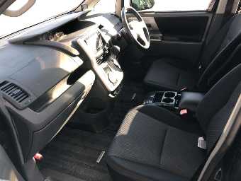 TOYOTA NOAH 2008 Image 11