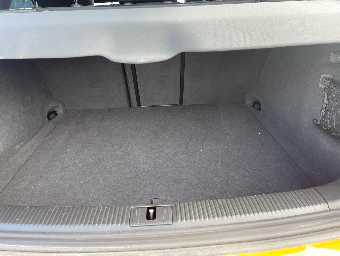 AUDI S3 2010 Image 10
