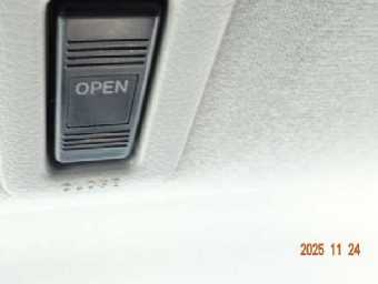 MAZDA BONGO FRIENDEE 2001 Image 12