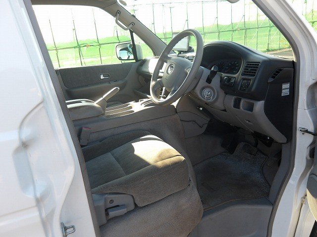 MAZDA BONGO FRIENDEE 2001 Image 25