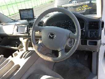 MAZDA BONGO FRIENDEE 2001 Image 7