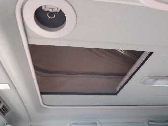 MAZDA BONGO FRIENDEE 2001 Image 16