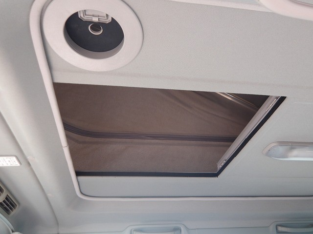 MAZDA BONGO FRIENDEE 2001 Image 35