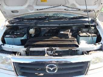 MAZDA BONGO FRIENDEE 2001 Image 23