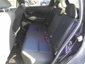 TOYOTA VITZ 2016 Image 9