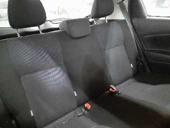 TOYOTA VITZ 2018 Image 10