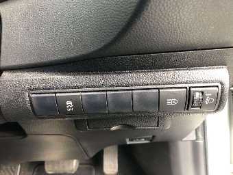 TOYOTA COROLLA TOURING 2021 Image 11