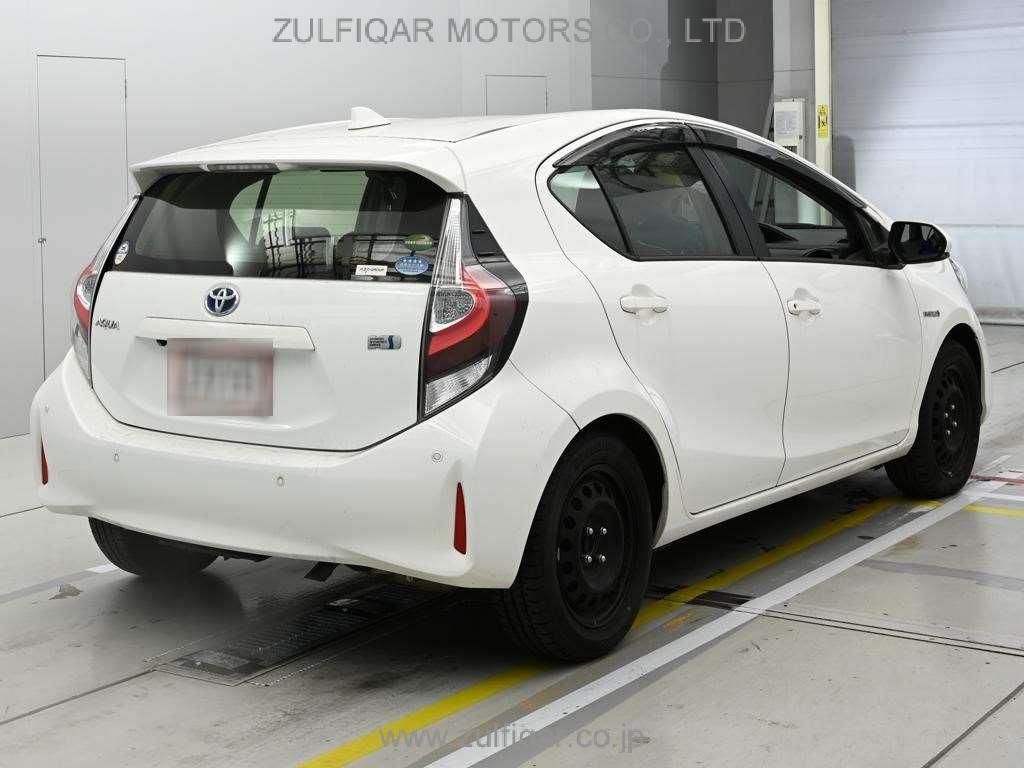 TOYOTA AQUA 2020 Image 2