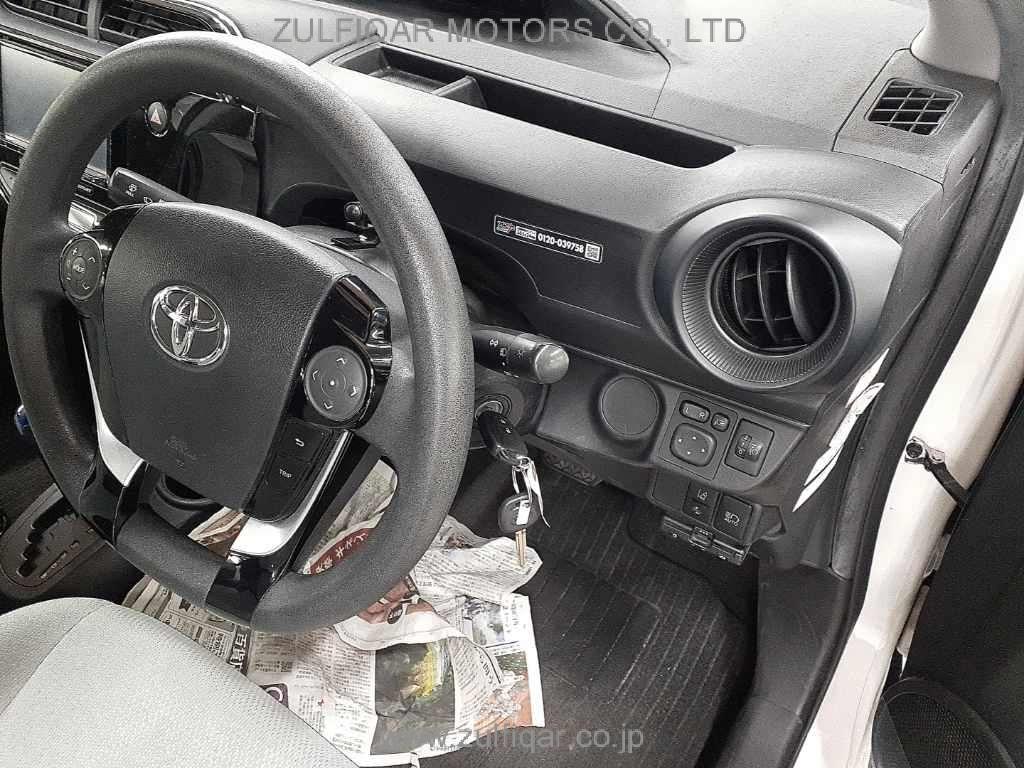 TOYOTA AQUA 2020 Image 9