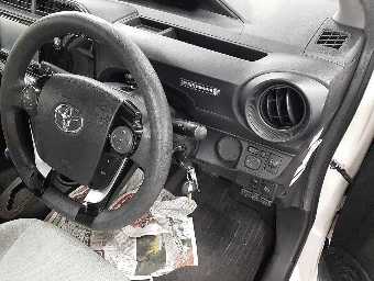 TOYOTA AQUA 2020 Image 9