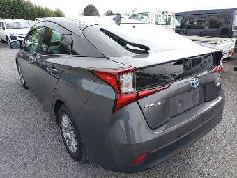 TOYOTA PRIUS 2021 Image 4