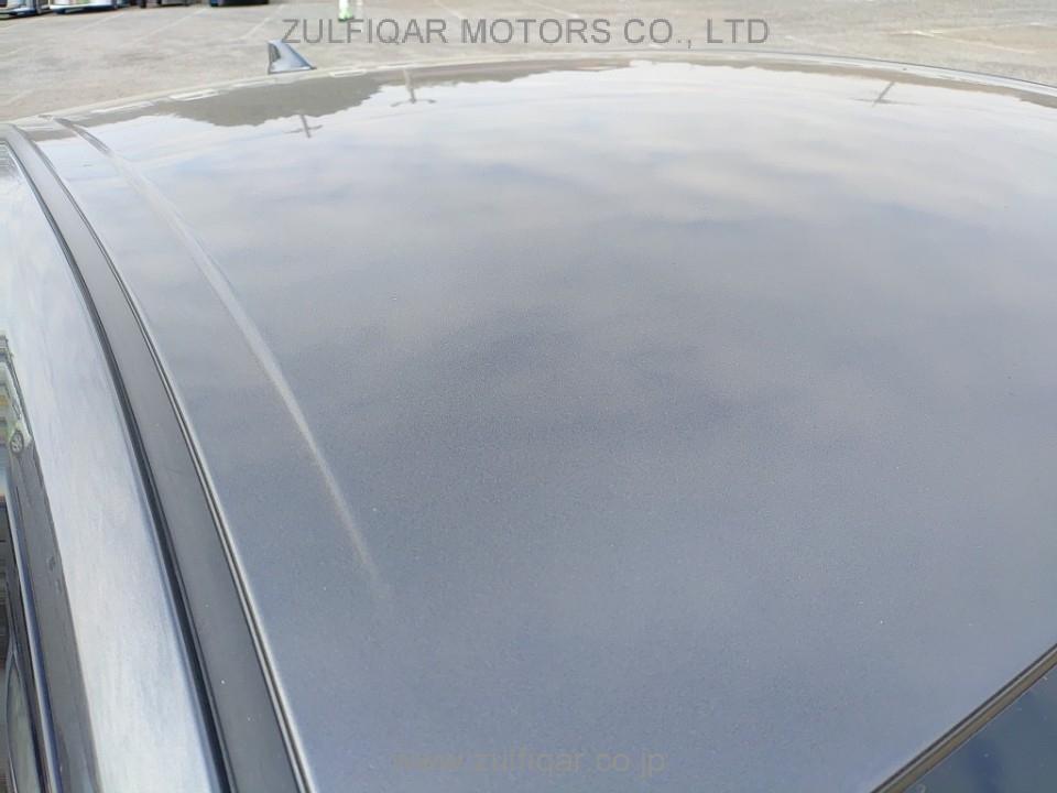 TOYOTA PRIUS 2021 Image 5