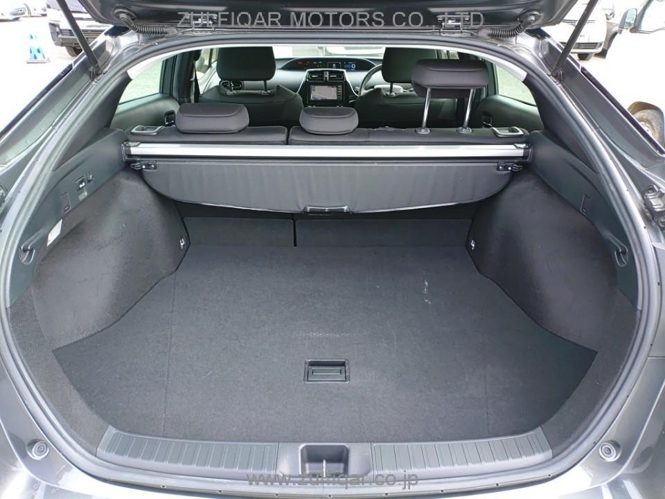 TOYOTA PRIUS 2021 Image 7